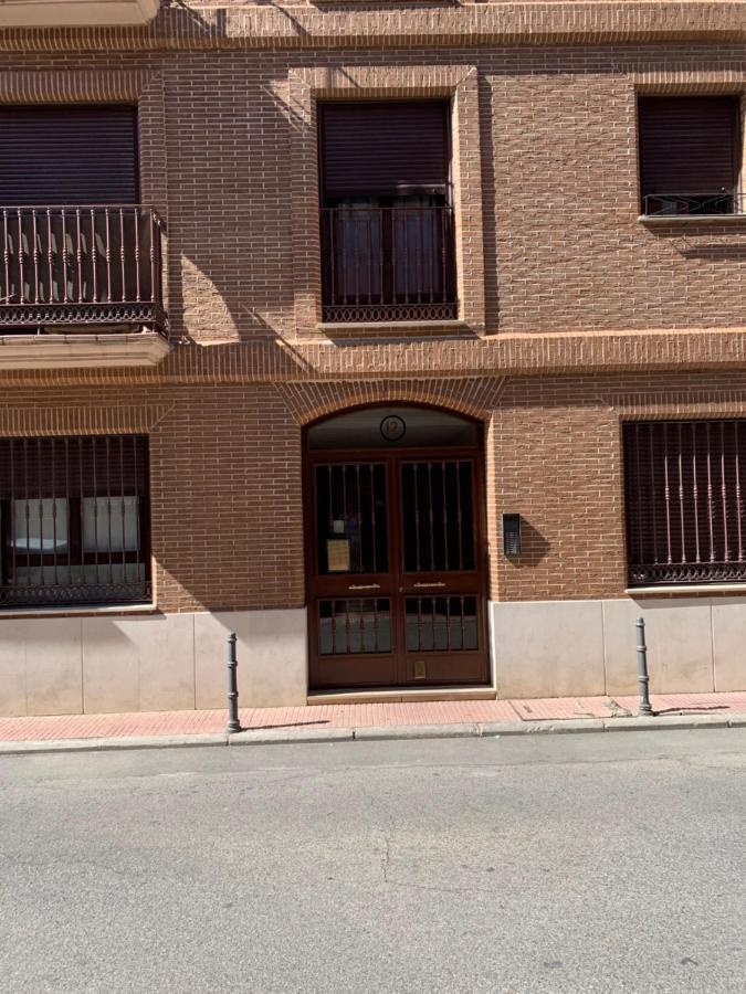 Apartamento Gran piso en el centro de Alcalá Alcalá de Henares Exterior foto