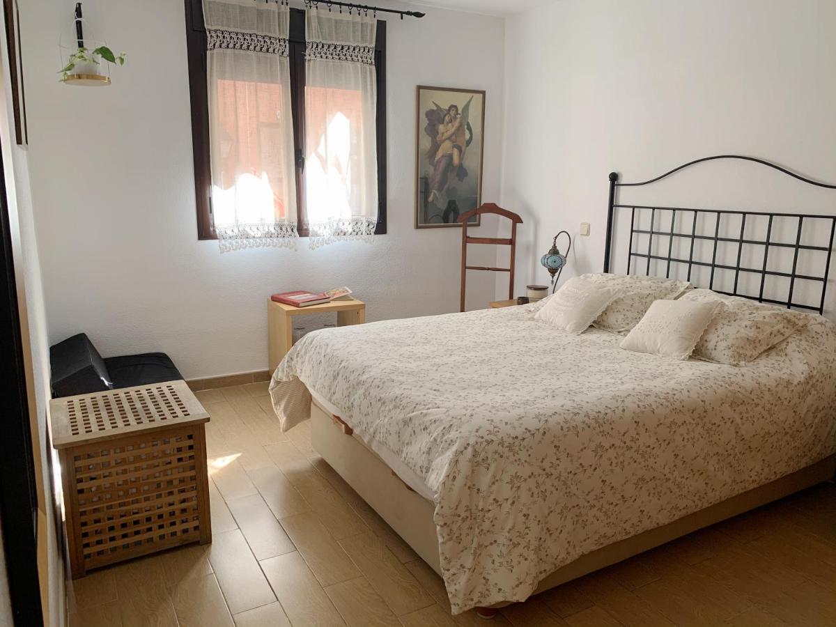 Apartamento Gran piso en el centro de Alcalá Alcalá de Henares Exterior foto
