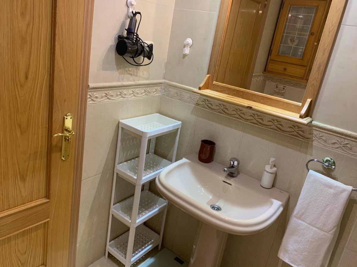 Apartamento Gran piso en el centro de Alcalá Alcalá de Henares Exterior foto